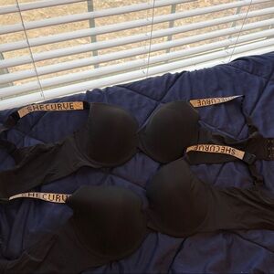 2 Black SHECURVE Bras